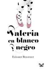 Valeria en blanco y negro cover image